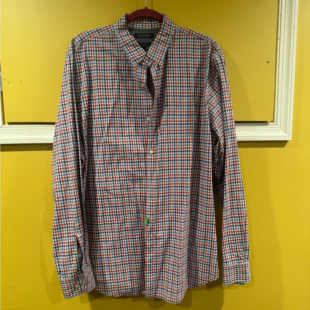 Banana Republic red white blue checked button down shirt XLT